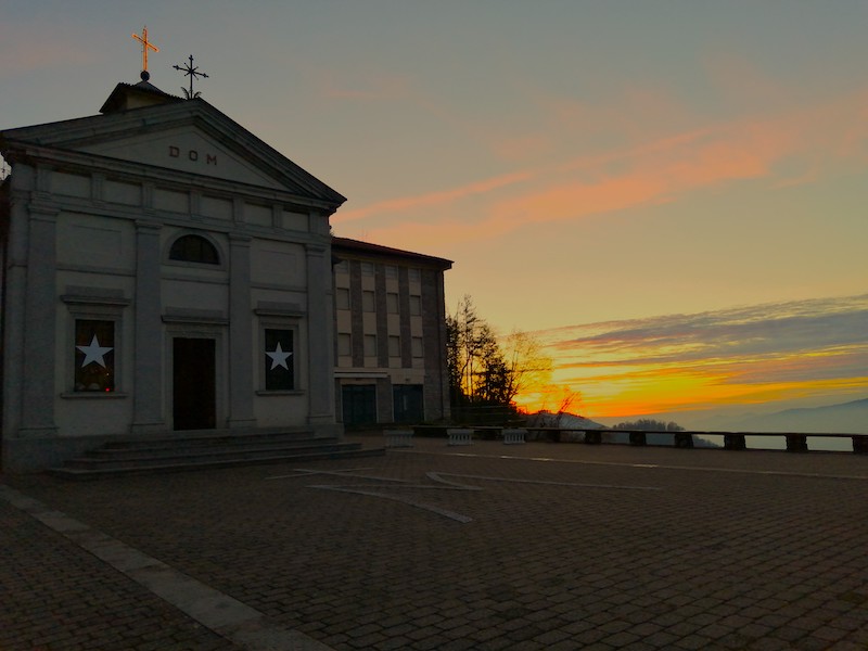 thumbnail Castanea – A passeggio nei castagneti