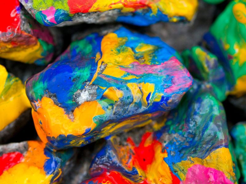 thumbnail Iniziativa “Il sentiero delle pietre colorate”