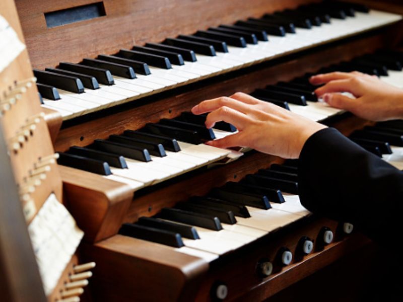 thumbnail Concerto d’organo improvvisazione organistica