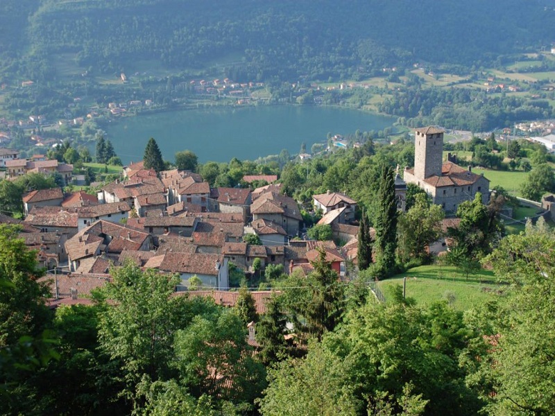 thumbnail Visite guidate all’aperto a Bianzano – 5° appuntamento