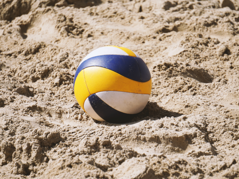 thumbnail Torneo di Beach Volley 4×4 Misto